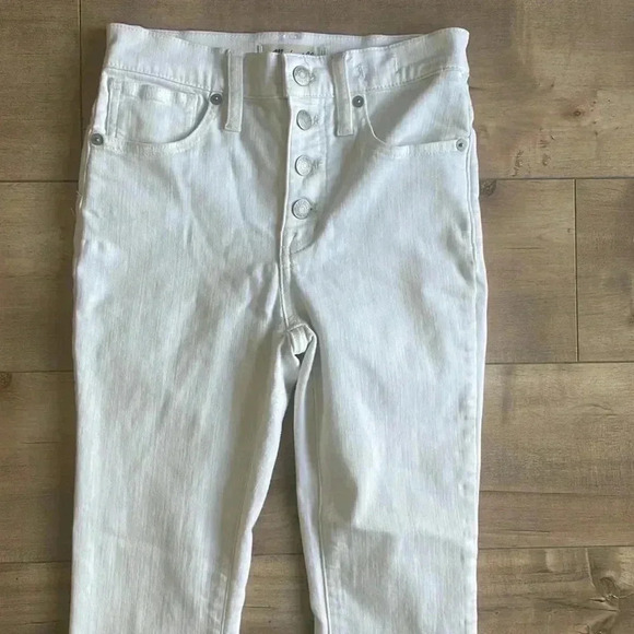 Madewell 9” Mid Rise Skinny White Jeans Raw Hem Sz 24 - Picture 6 of 11